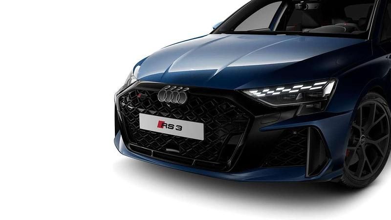 Nuova Audi RS3 Ambiente 400 CV (294 kW) 2026 Blu ascari Berlina