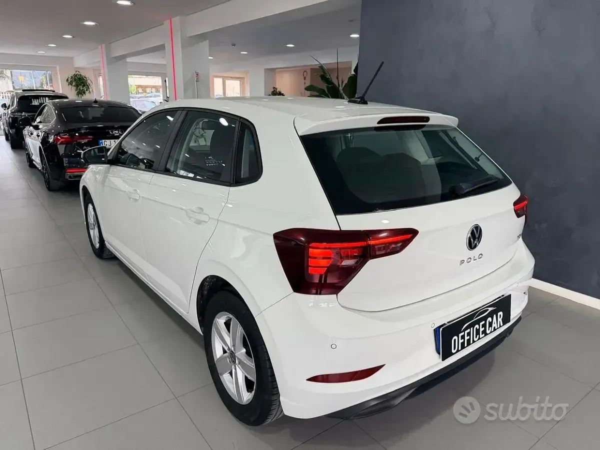 Usata VW Polo Comfortline 90 CV (66 kW) 2022 Bianco Utilitaria