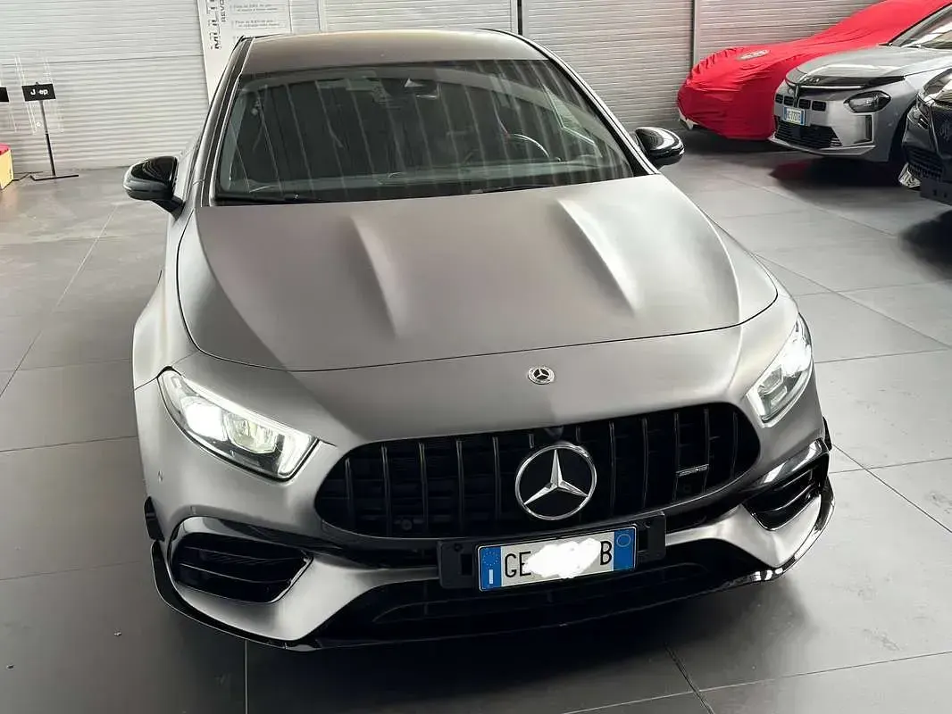 Usata Mercedes A45 AMG AMG 387 CV (284 kW) 2021 Grigio Utilitaria