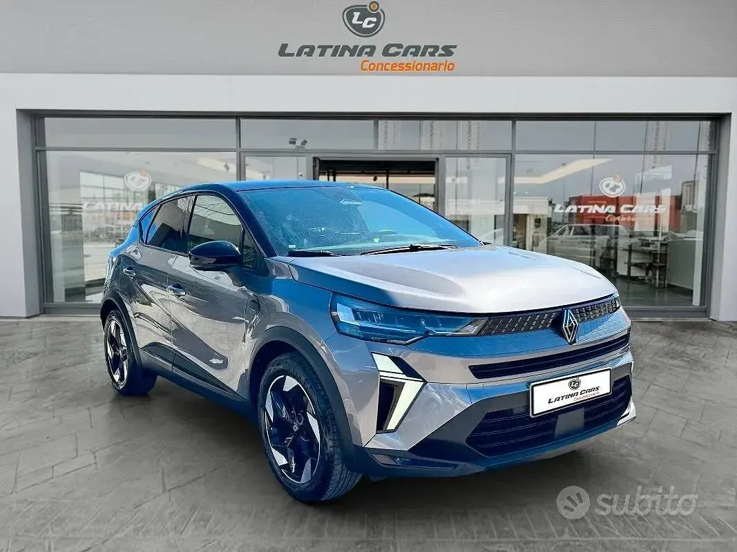 Occasion Renault Captur Techno 101 ch (74 kW) 2025 Gris SUV