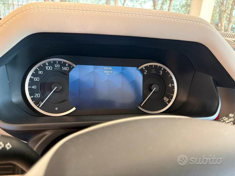 Usata Land Rover Defender SE 2023 SUV