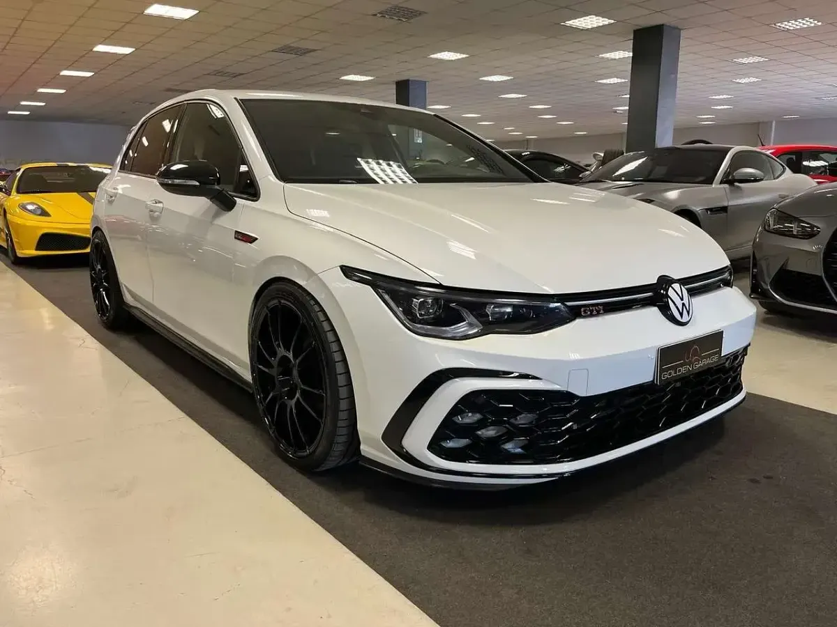 Usata VW Golf VII GTI 245 CV (180 kW) 2021 Bianco Utilitaria