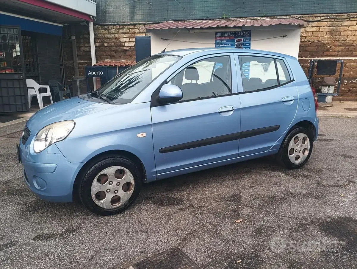 Usata Kia Picanto 62 CV (45 kW) 2011 Utilitaria