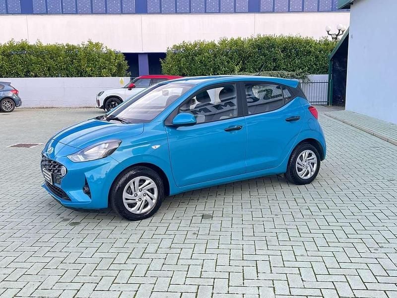 Usata Hyundai i10 Advanced 67 CV (49 kW) 2022 Blu/azzurro Utilitaria