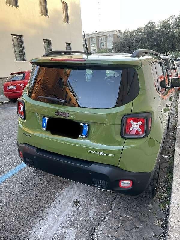 Usata Jeep Renegade Limited 140 CV (102 kW) 2016 Verde SUV