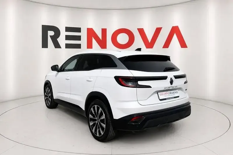 Usata Renault Austral Techno 199 CV (146 kW) 2023 Bianco SUV