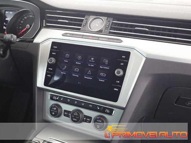 Usata VW Passat Comfortline 150 CV (110 kW) 2019 Nero Station wagon