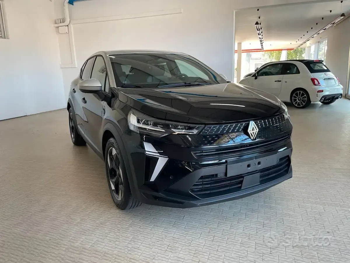 Nuova Renault Captur Techno 101 CV (74 kW) 2025 Nero SUV