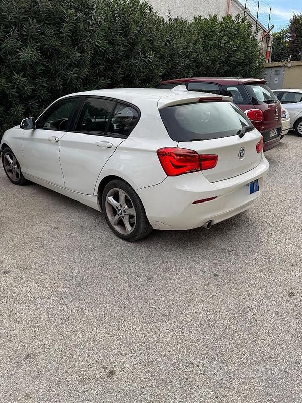 Usata BMW 116 122 CV (89 kW) 2017 Bianco Utilitaria