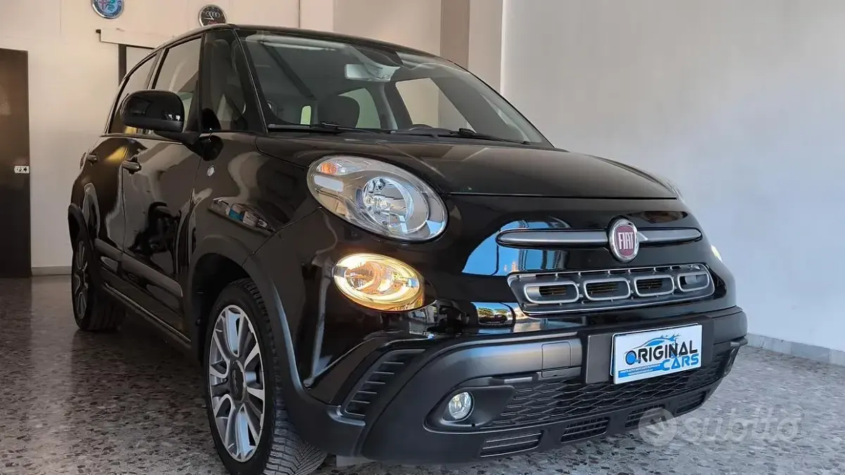 Usata Fiat 500L Cross 95 CV (69 kW) 2018 Nero Monovolume