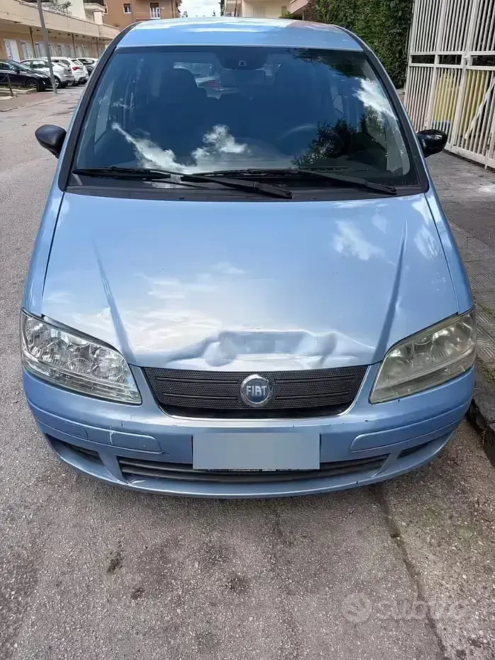 Usata Fiat Idea 69 CV (50 kW) 2006 Monovolume