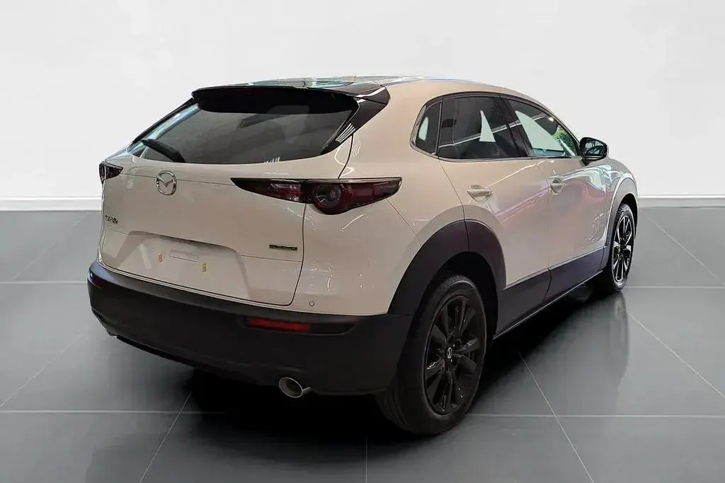 Nuova Mazda CX-30 186 CV (136 kW) 2025 Snowflake white pearl SUV