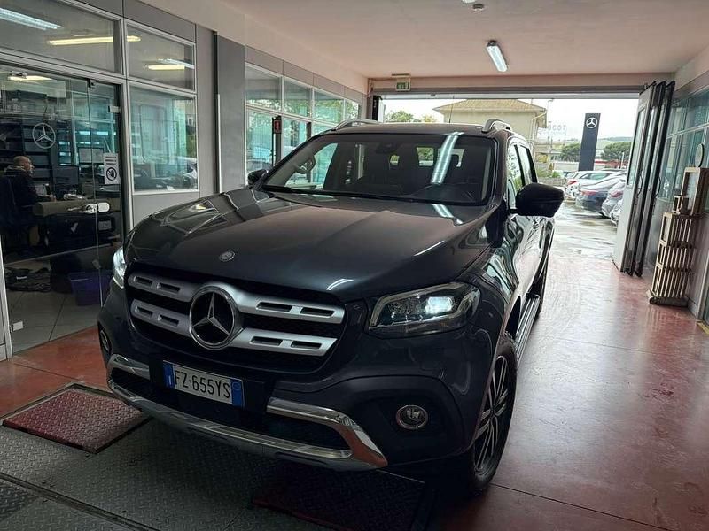 Usata Mercedes X250 Progressive 190 CV (139 kW) 2018 Grigio Pick-up