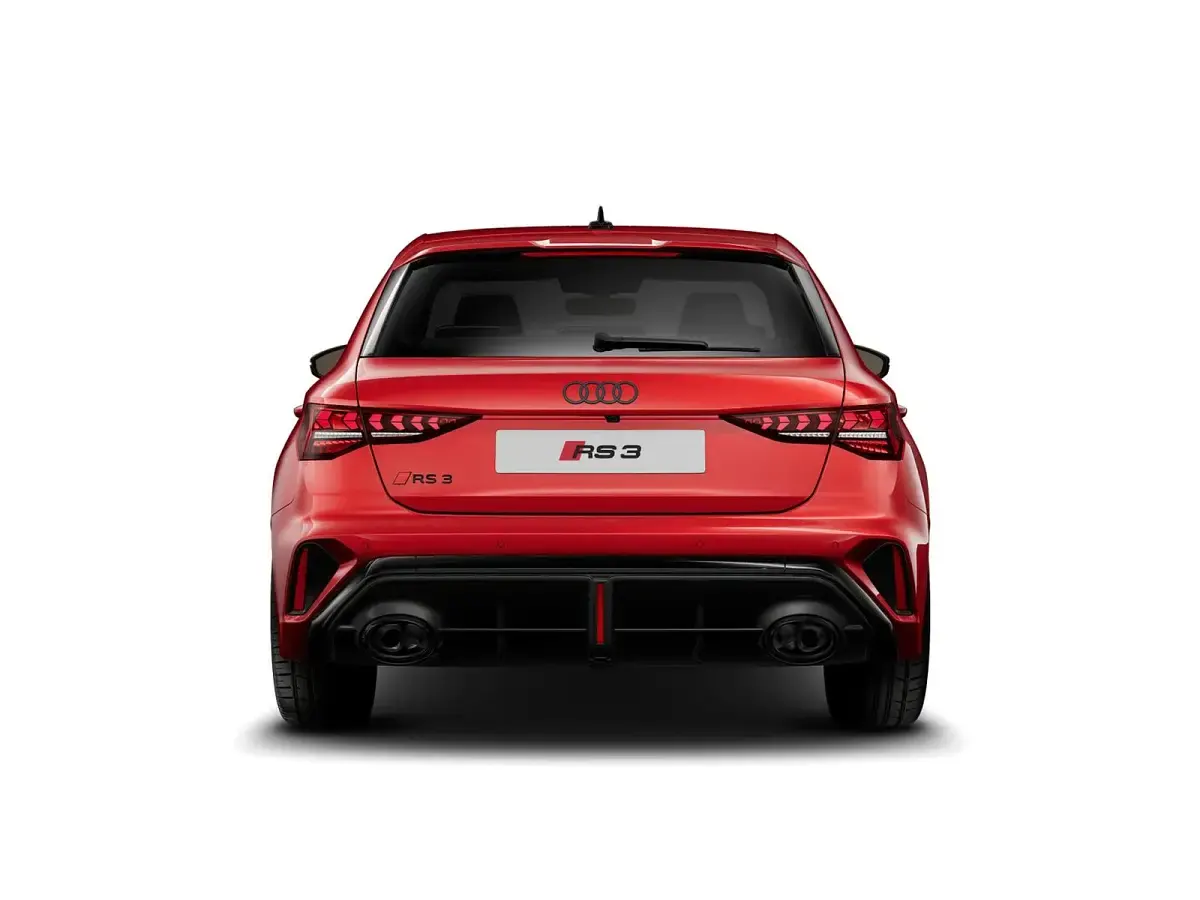 Nuova Audi RS3 Comfort 400 CV (294 kW) 2026 Rosso progressivo metallizzato Berlina