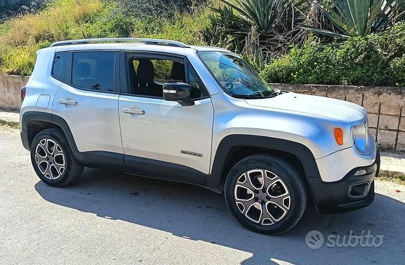 Usata Jeep Renegade Limited 140 CV (102 kW) 2015 SUV