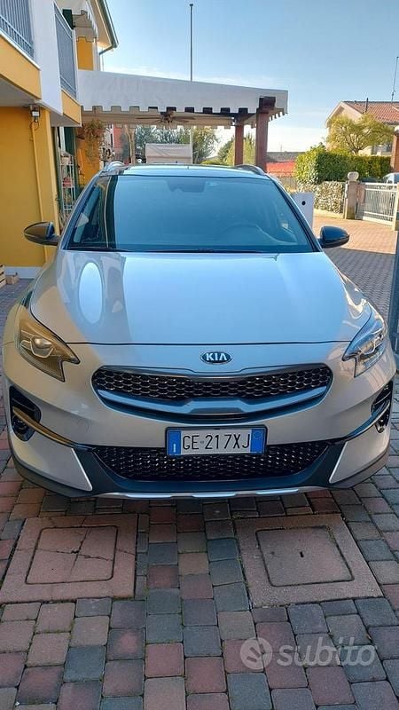 Usata Kia XCeed 2021 Grigio SUV