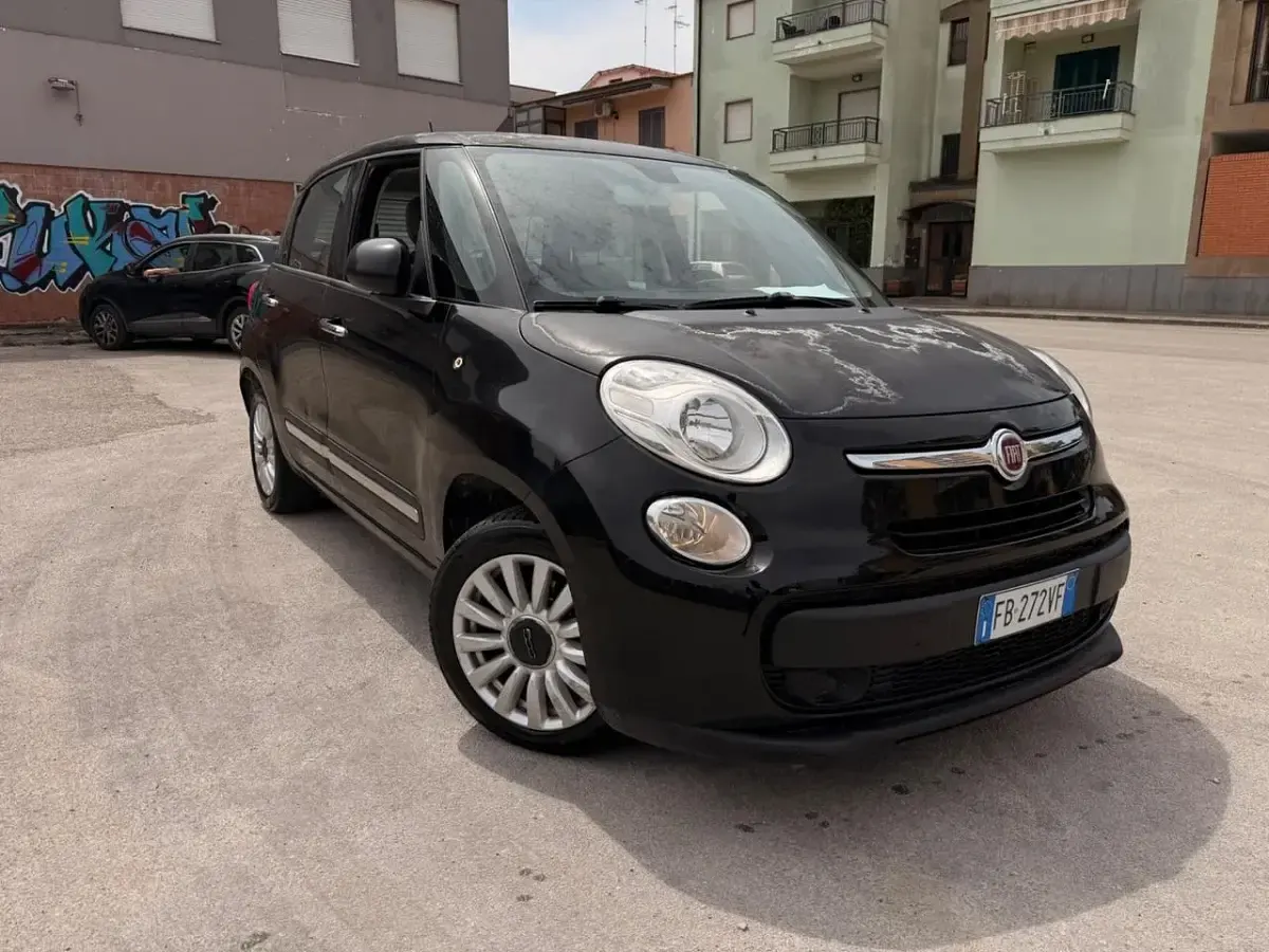 Usata Fiat 500L Lounge 85 CV (62 kW) 2016 Nero Monovolume