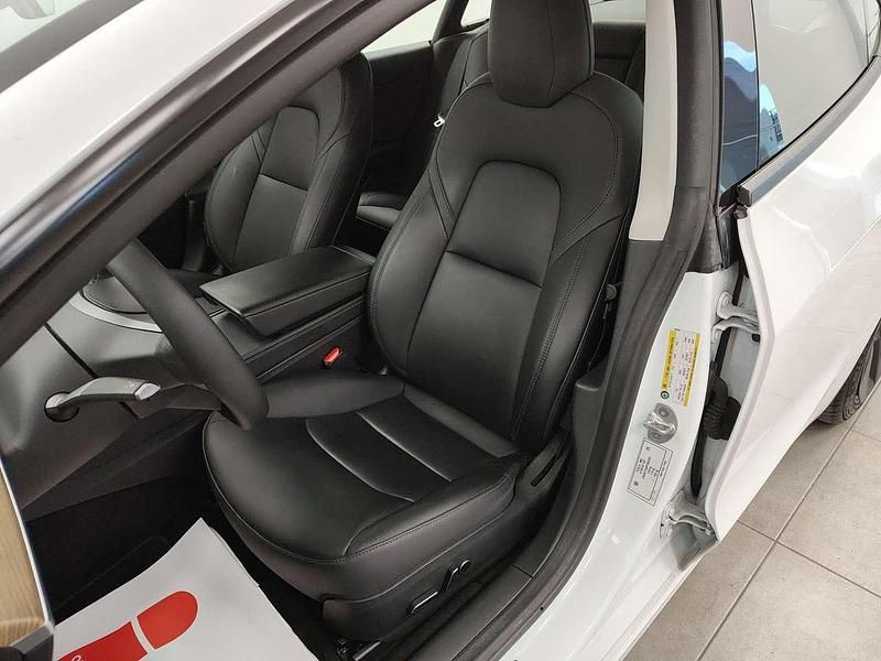 Usata Tesla Model 3 RWD 88 kW (120 CV) 2022 Bianco Berlina