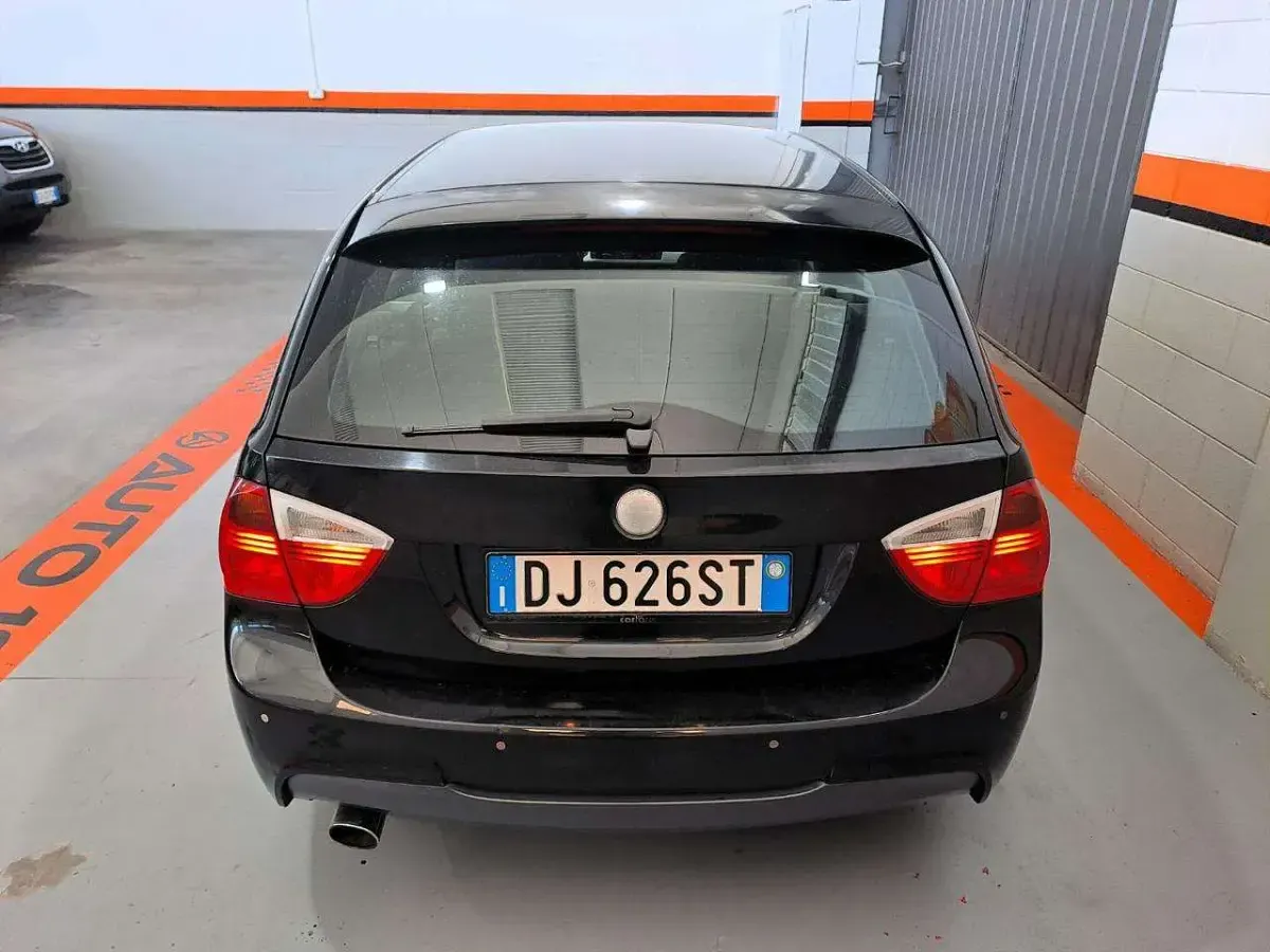 Usata BMW 320 M Sport 163 CV (119 kW) 2007 Nero Station wagon