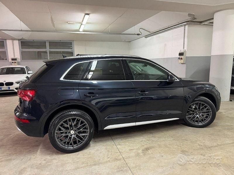Usata Audi Q5 Business 204 CV (150 kW) 2020 Blu SUV