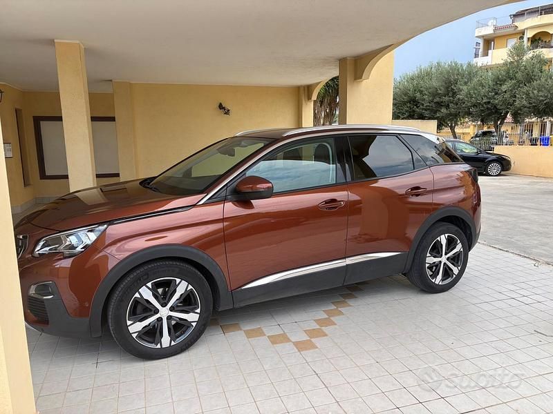 Usata 2019 Peugeot 3008 Allure SUV | 18.500 € (Cara) - Immagine 1/4
