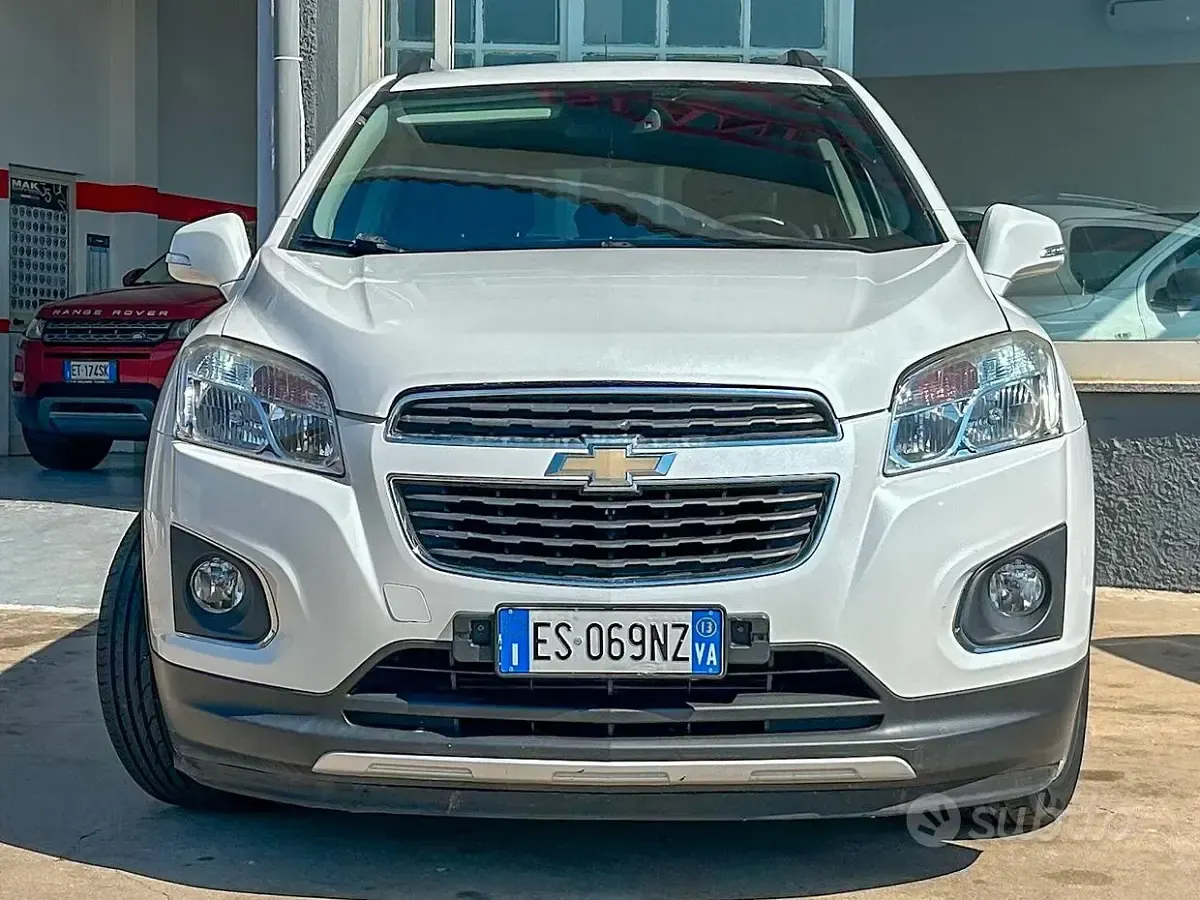 Usata Chevrolet Trax LTZ 131 CV (96 kW) 2013 Bianco SUV