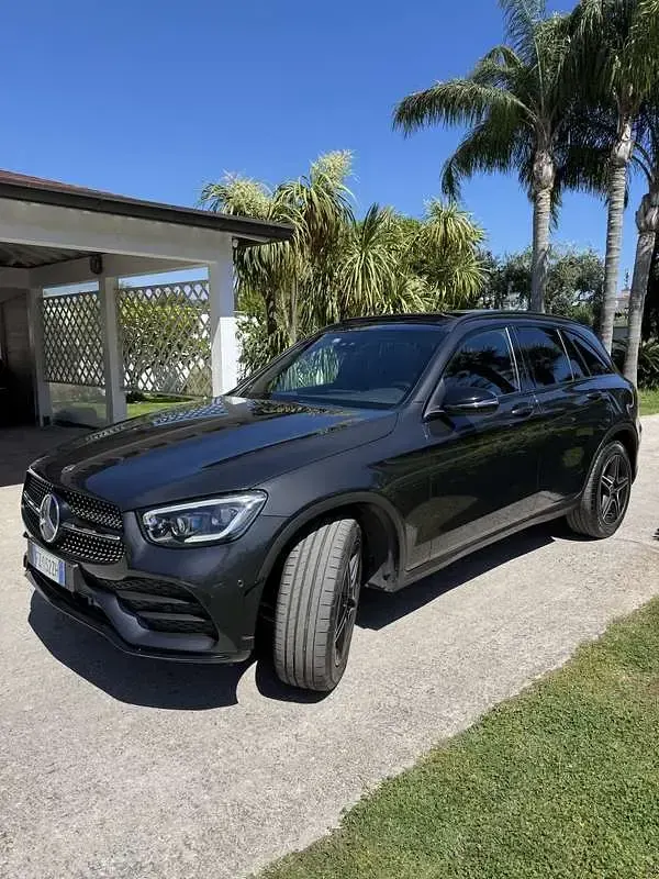 Usata Mercedes GLC300 AMG line 245 CV (180 kW) 2020 SUV