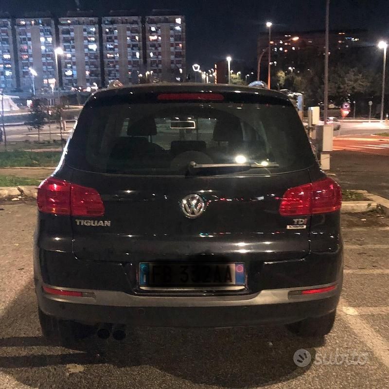 Gebraucht VW Tiguan 116 PS (85 kW) 2015 Schwarz SUV