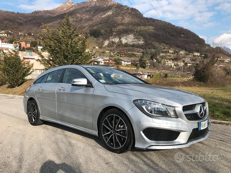 Usata Mercedes CLA220 Shooting Brake Premium 177 CV (130 kW) 2015 Argento Station wagon