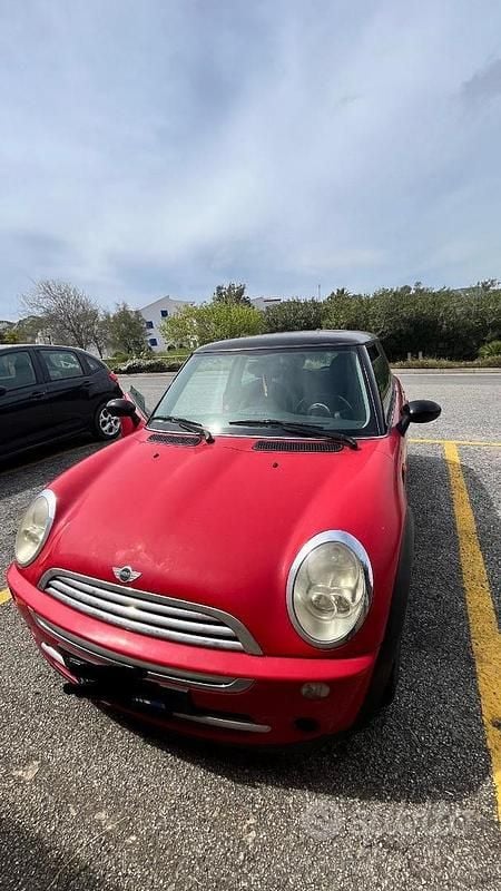 Usata Mini Cooper 2004 Rosso Utilitaria