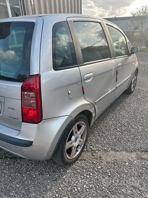 Usata Fiat Idea 2003 Grigio Monovolume