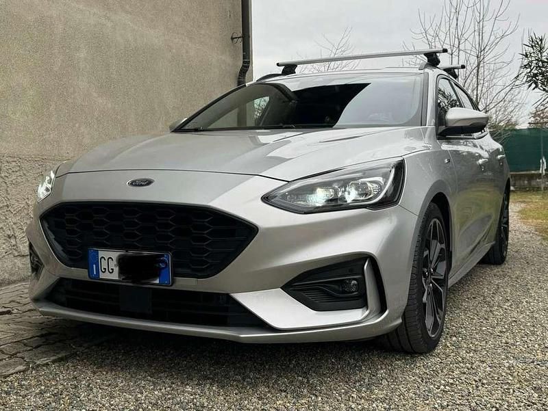 Argento Usata 2021 Ford Focus ST-Line Station wagon | 16.690 € (Buon prezzo) - Immagine 1/4
