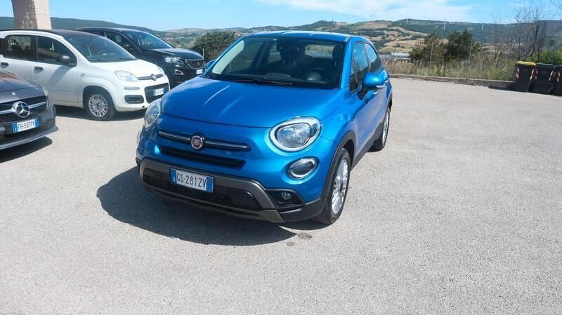 Usado Fiat 500X Cross 120 HP (88 kW) 2019 Azul SUV