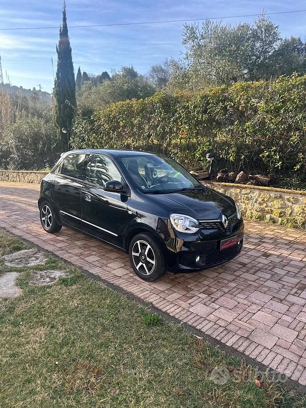 Usata Renault Twingo Intens 65 CV (47 kW) 2020 Nero Utilitaria