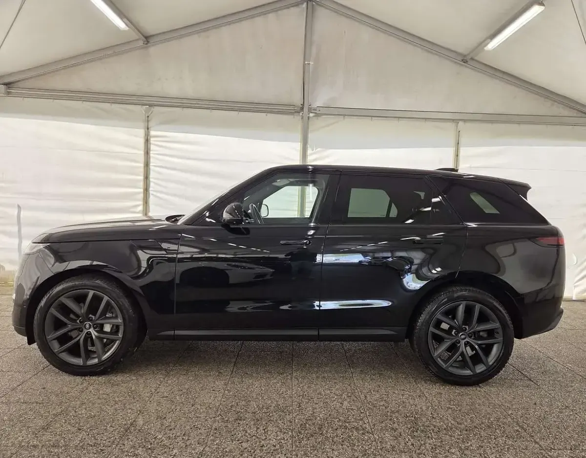 Usata Land Rover Range Rover Sport SE Dynamic 249 CV (183 kW) 2023 Nero SUV