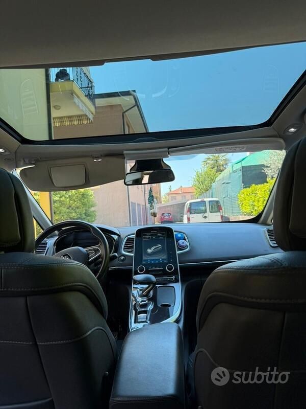 Usata Renault Espace 160 CV (117 kW) 2017 Grigio Monovolume