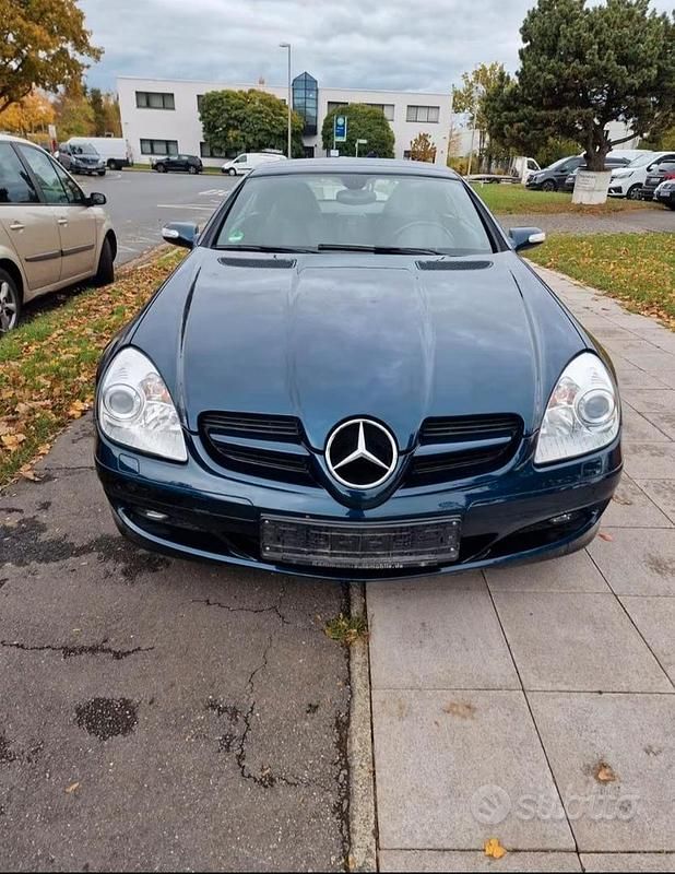 Usata Mercedes SLK200 Edition 163 CV (119 kW) 2007 Blu Cabrio