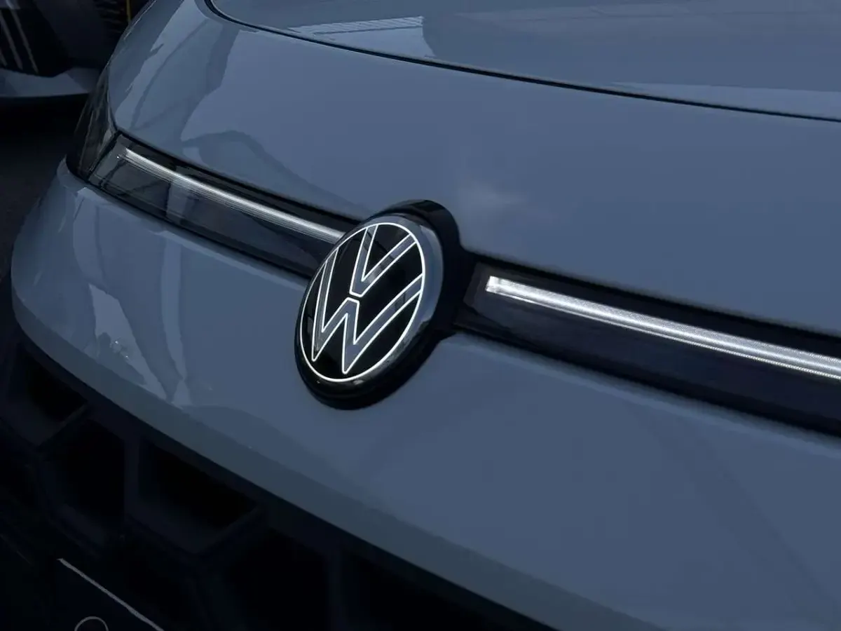 Nuova VW T-Roc Life 150 CV (110 kW) 2026 Bianco SUV