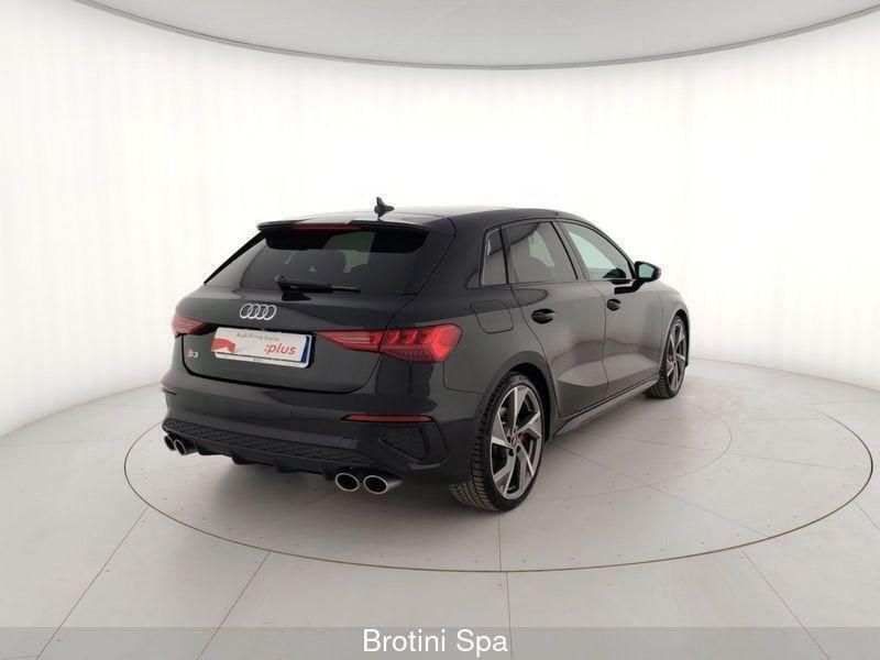 Usata Audi A3 Comfort 310 CV (228 kW) 2022 Nero Berlina