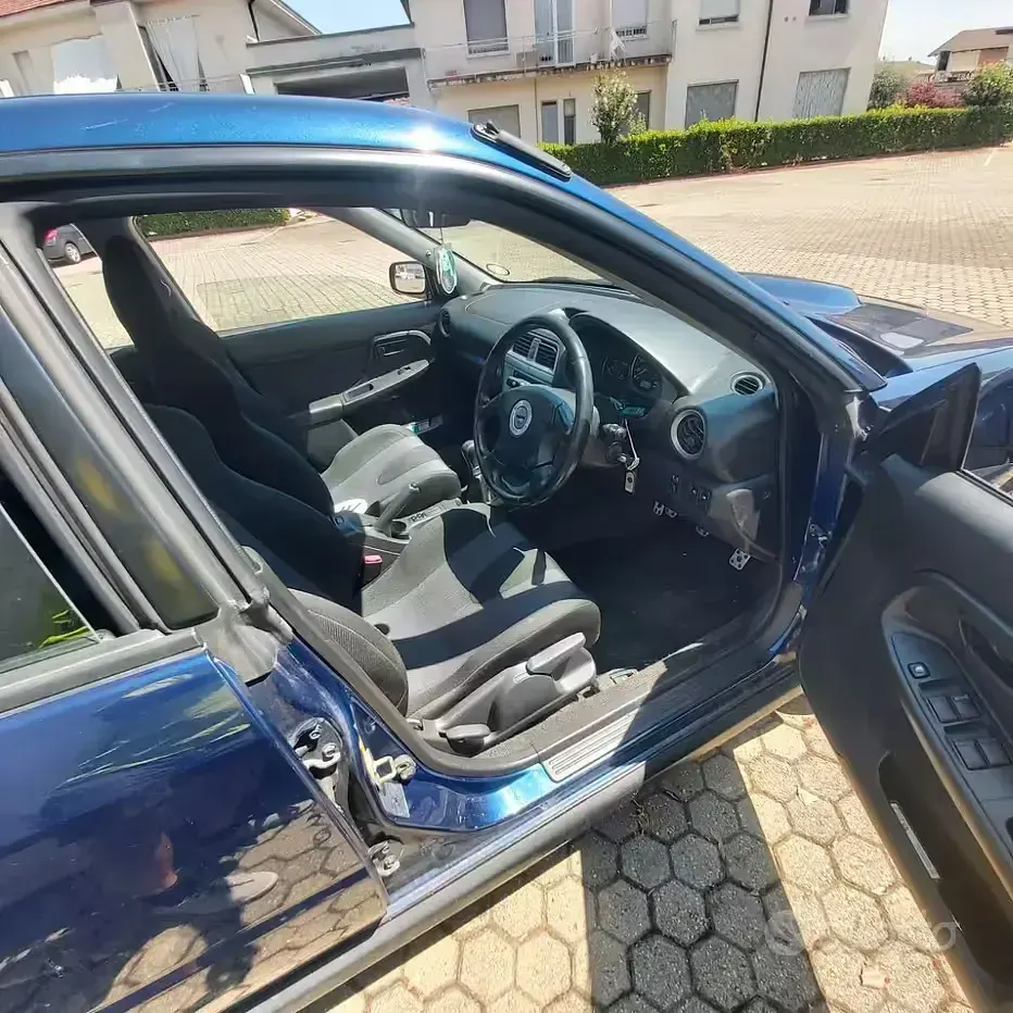 Usata Subaru Impreza 218 CV (160 kW) 2001 Bluazzurro Berlina