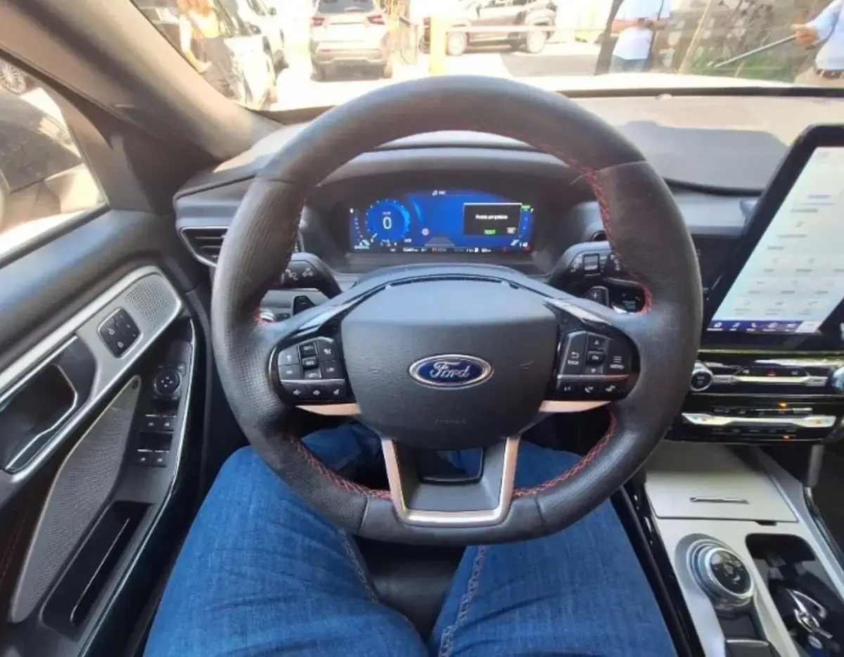 Usata Ford Explorer ST-Line 363 CV (266 kW) 2022 Bianco SUV