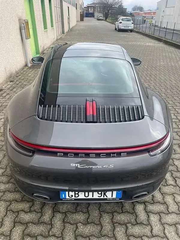Usata Porsche 992 450 CV (330 kW) 2020 Grigio Coupé