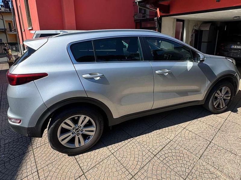 Usata Kia Sportage 132 CV (97 kW) 2018 Grigio SUV