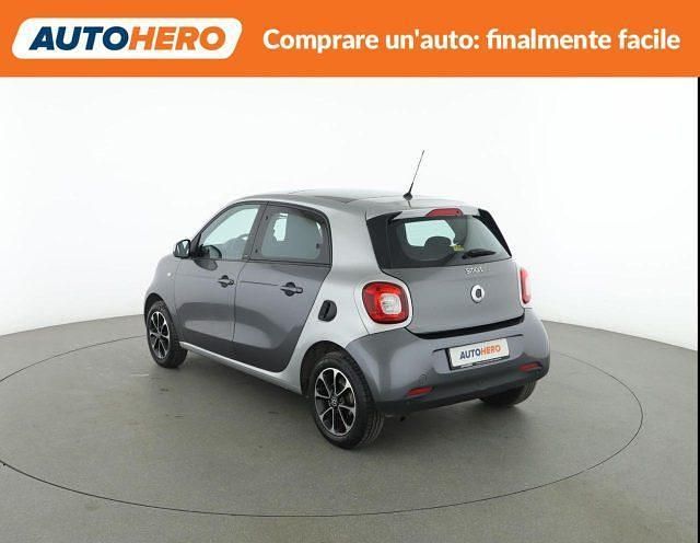 Usata Smart ForFour Passion 70 CV (51 kW) 2016 Grigio Utilitaria