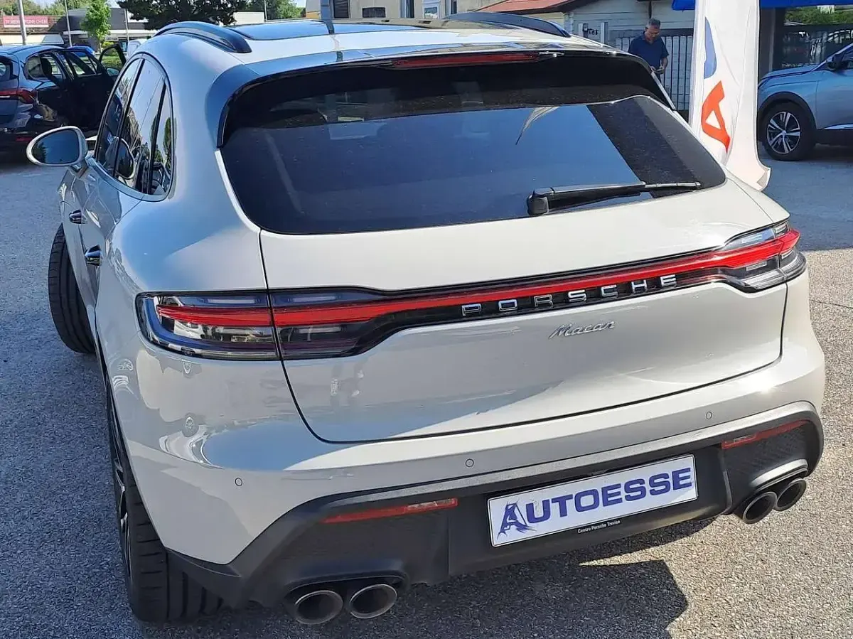 Usata Porsche Macan 265 CV (194 kW) 2022 Grigio SUV