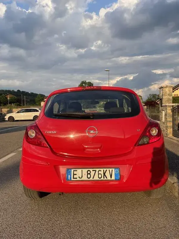 Usata Opel Corsa Club 80 CV (58 kW) 2008 Rosso Utilitaria