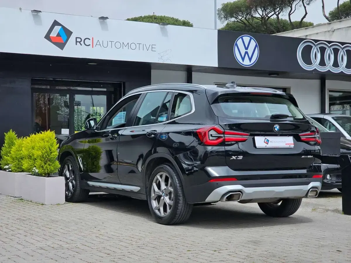 Usata BMW X3 190 CV (139 kW) 2022 Black sapphire metallic SUV