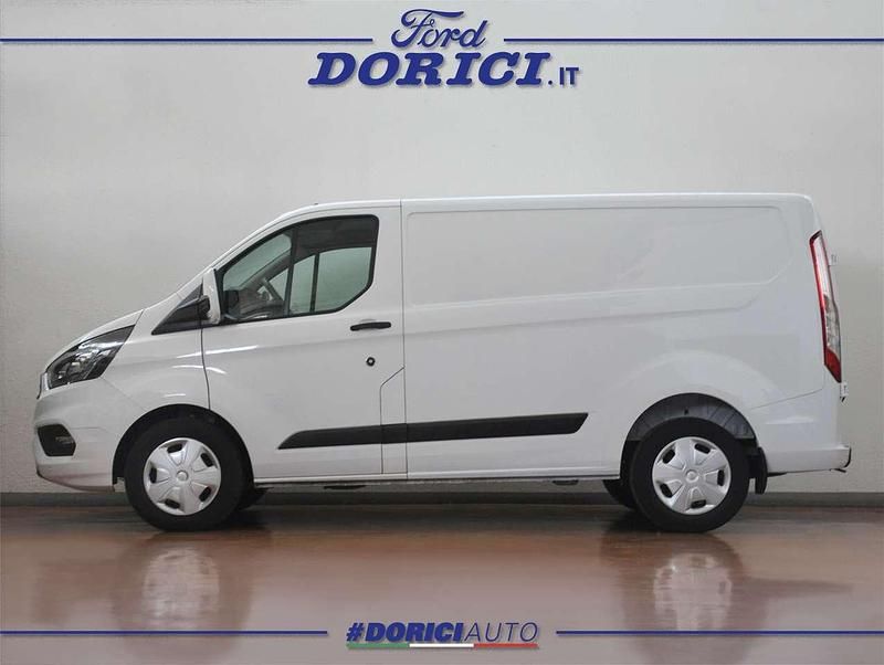 Usata Ford Transit Custom Trend+ 131 CV (96 kW) 2023 Frozen white Furgone
