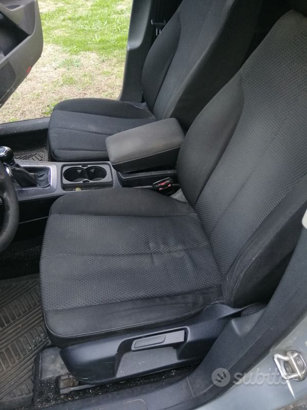 Usata 2006 VW Passat Station wagon | 1200 € (Super prezzo) - Immagine 1/4