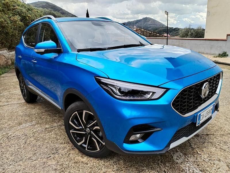 Blu Usata 2024 MG ZS Luxury SUV | 13.500 € (Buon prezzo) - Immagine 1/4